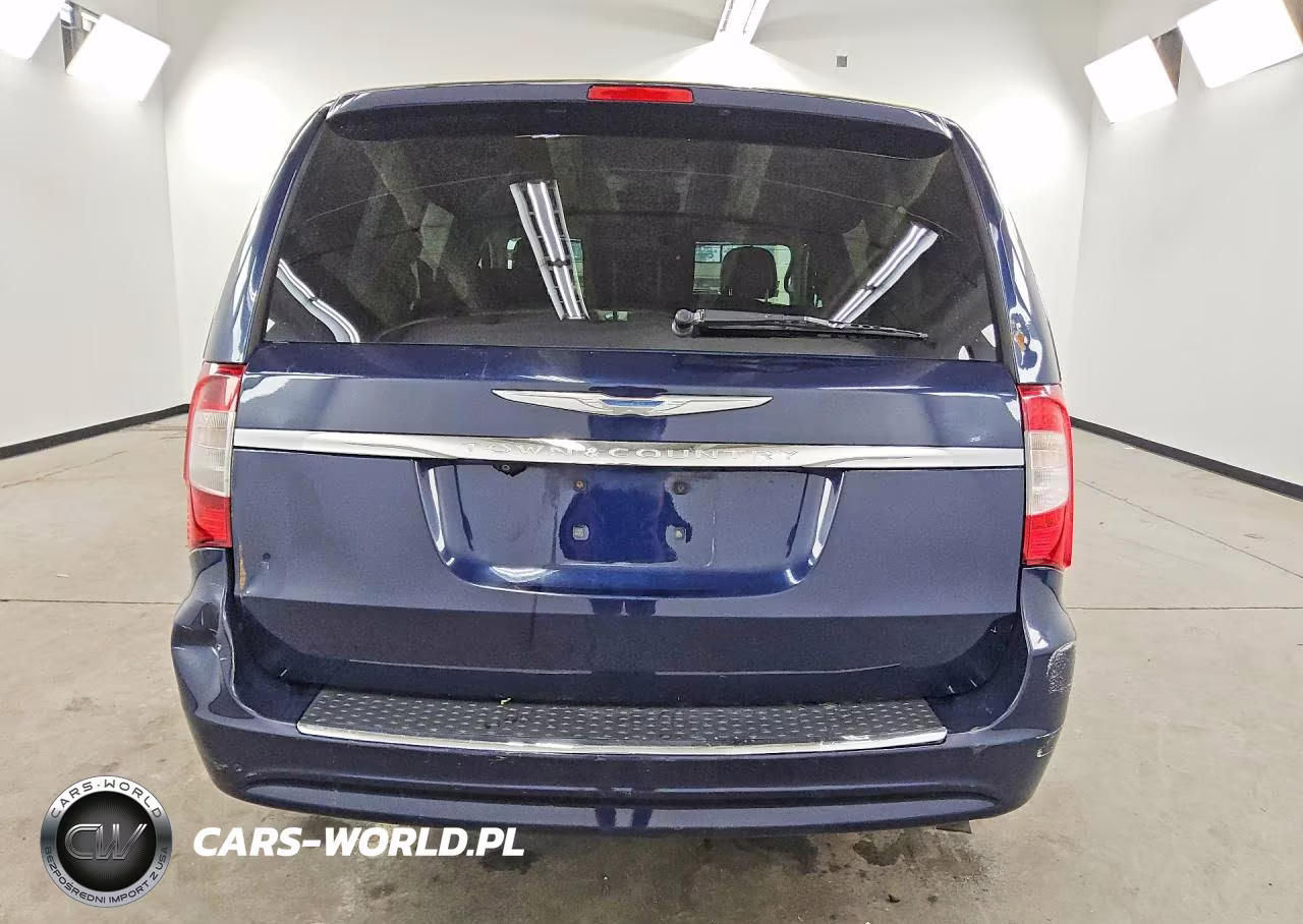 2016 Chrysler Town & Country Touring VIN:2C4RC1BG3GR305345 - 6