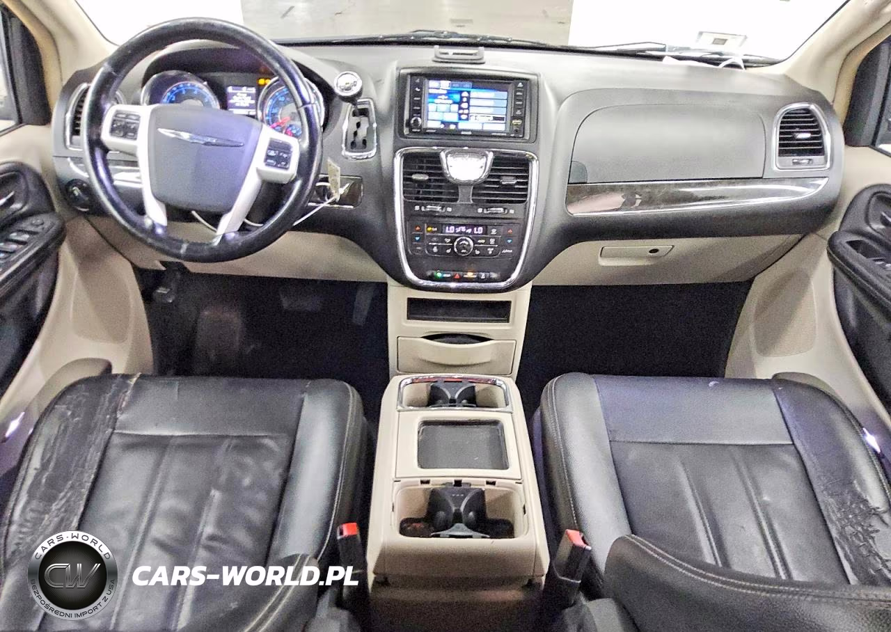 2016 Chrysler Town & Country Touring VIN:2C4RC1BG3GR305345 - 8