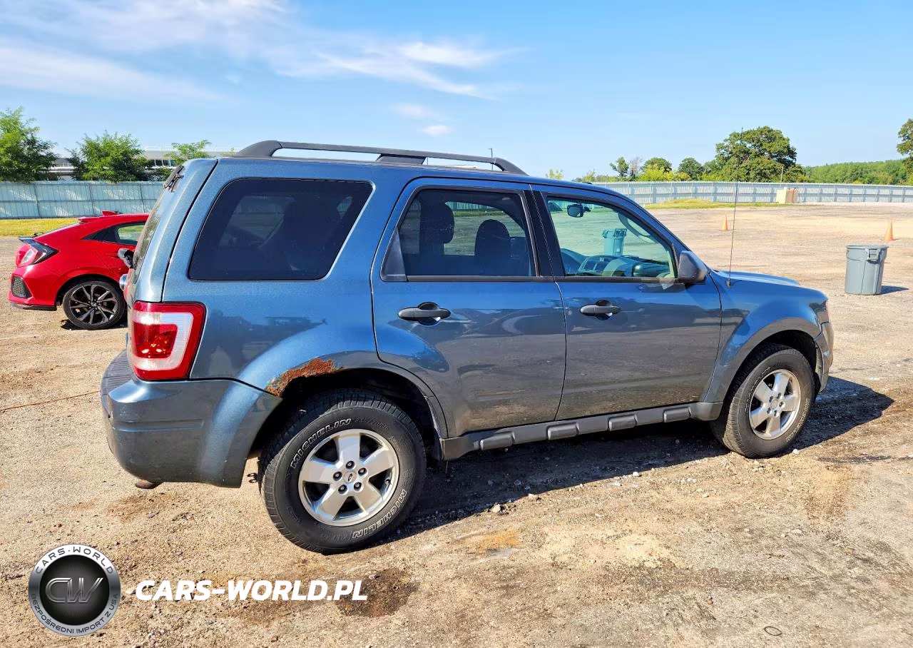 2012 Ford Escape Xlt VIN:1FMCU9DG2CKB63489 - 3