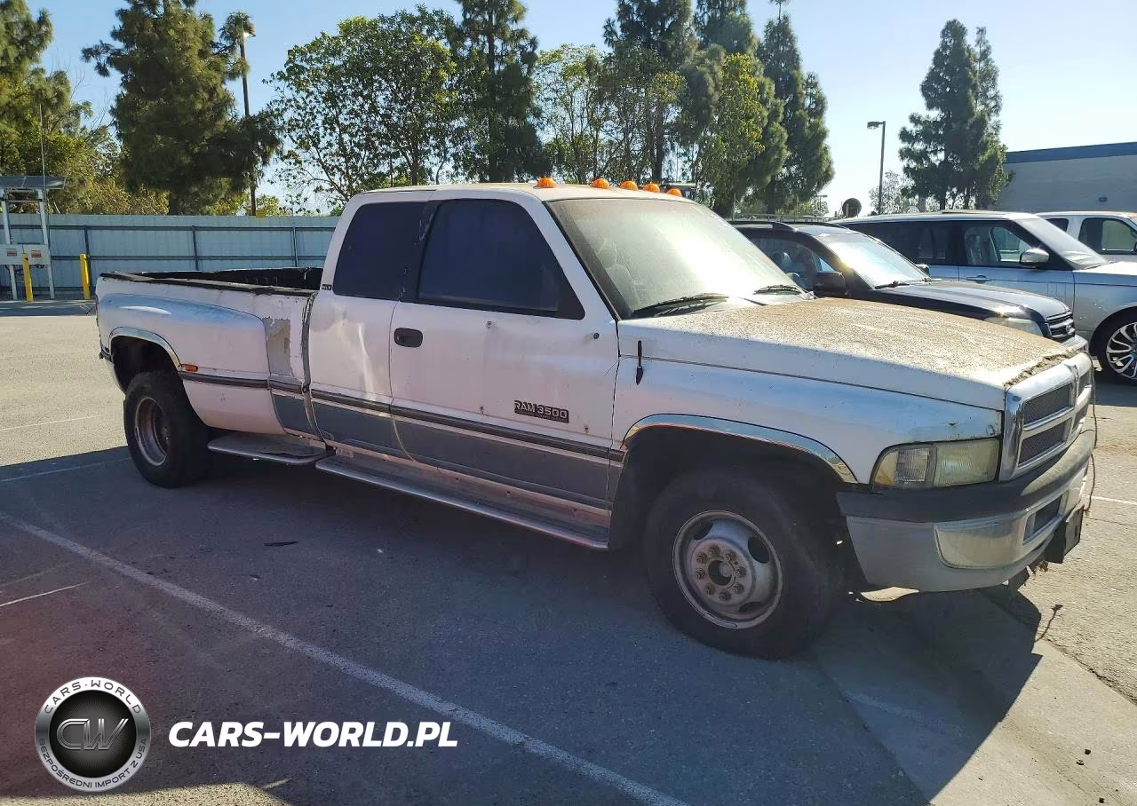 1996 Dodge Ram 3500 VIN:3B7MC33C9TM135026 - 4