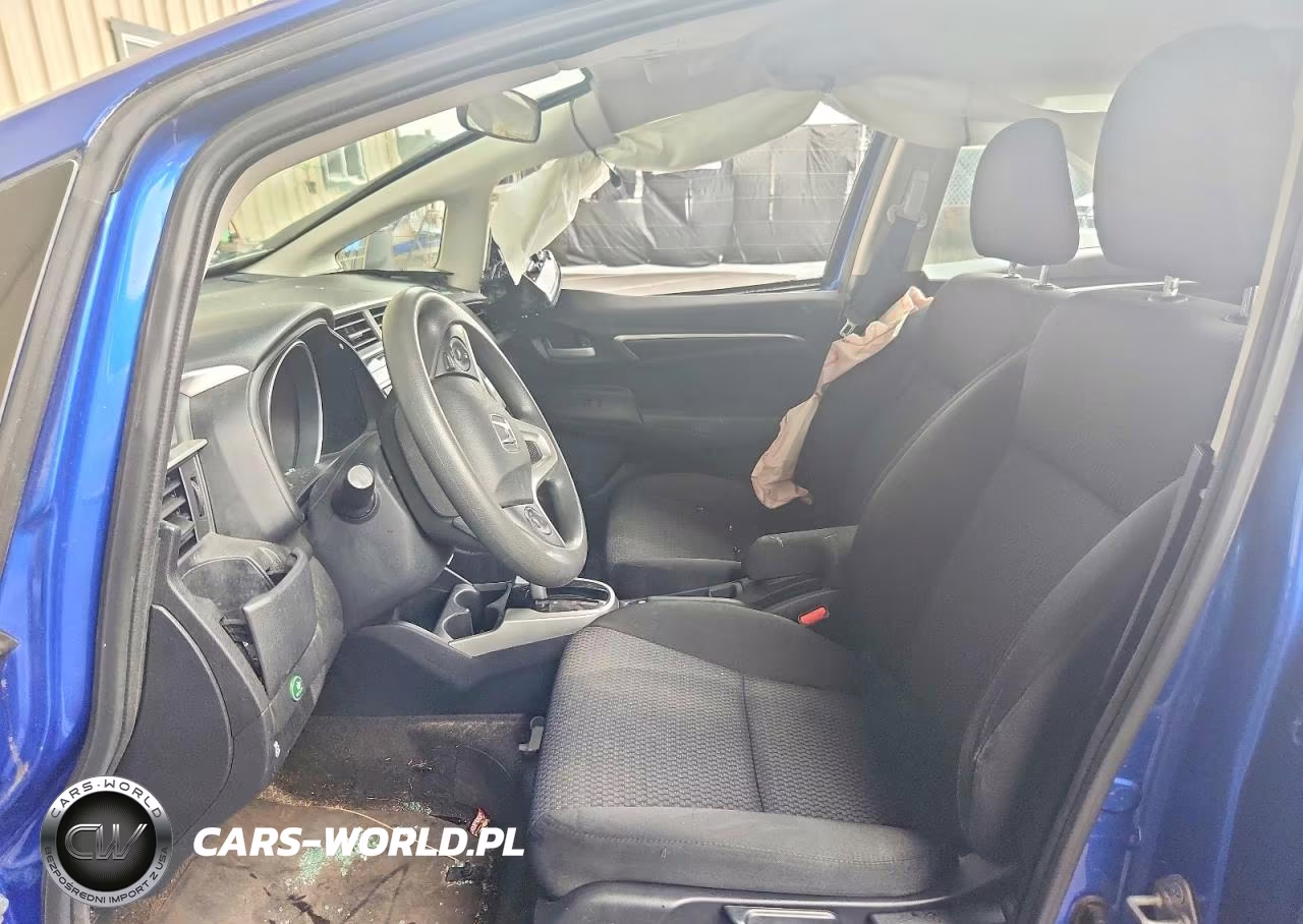 2020 Honda Fit Lx VIN:3HGGK5H42LM732369 - 7