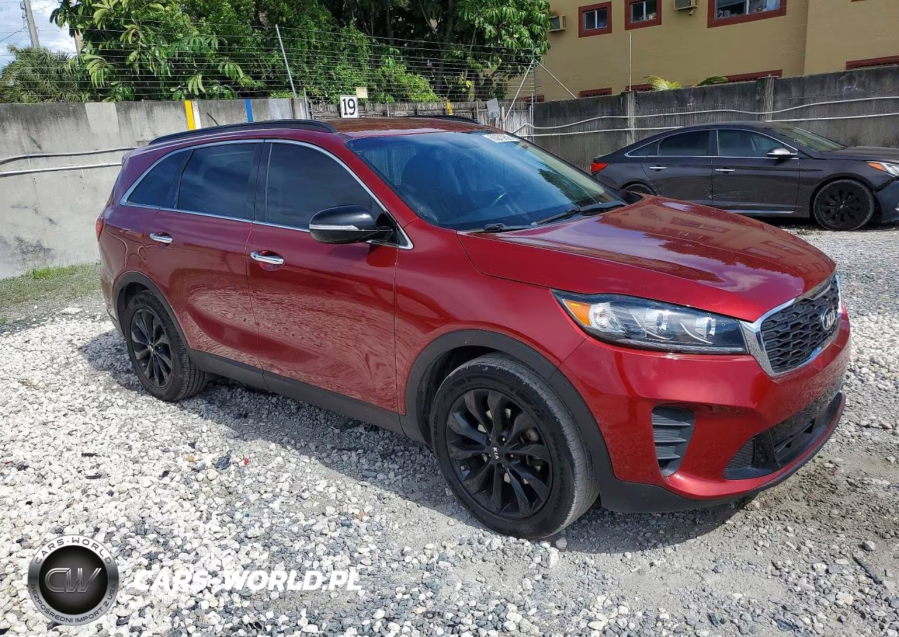 2020 Kia Sorento S VIN:5XYPG4A58LG695872 - 4