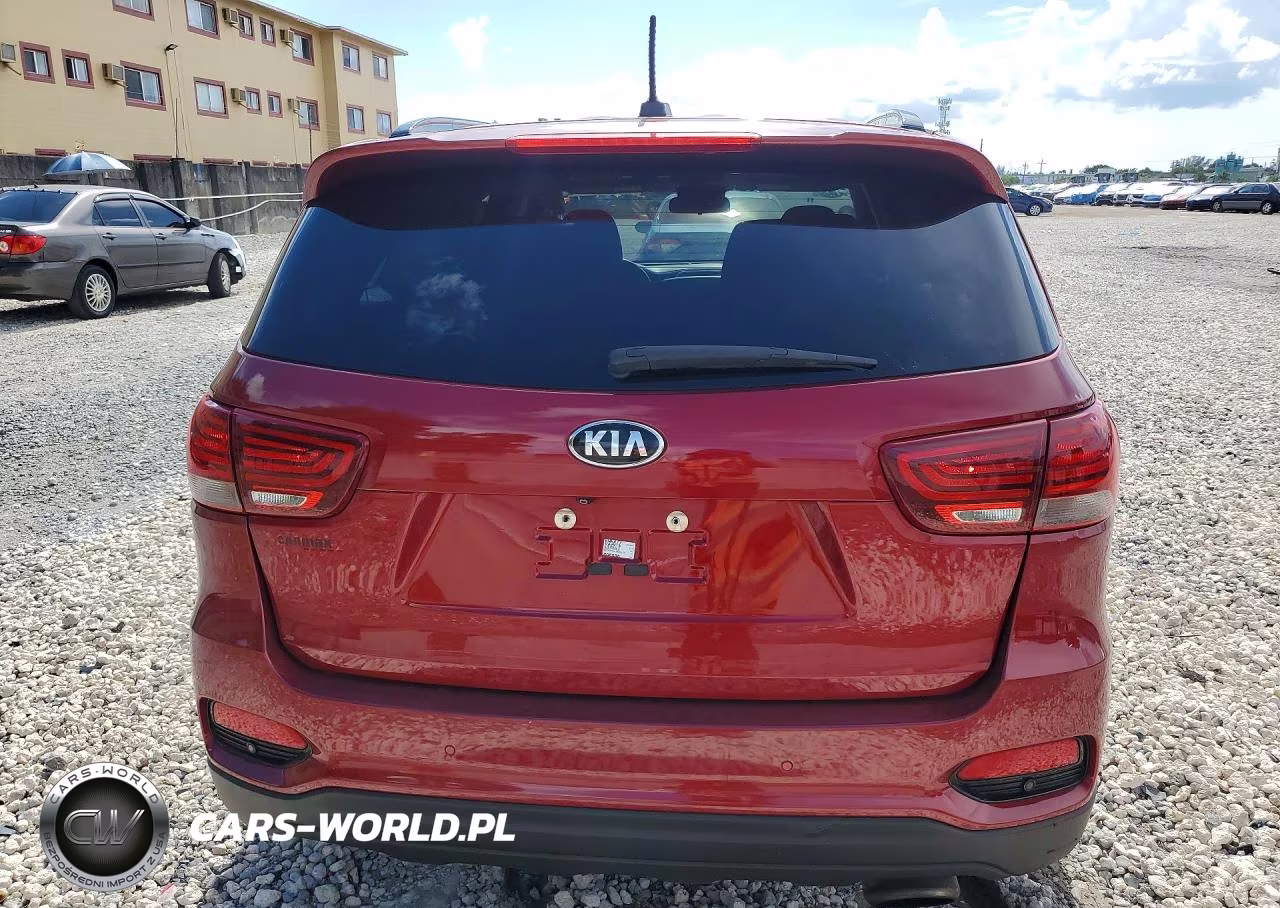 2020 Kia Sorento S VIN:5XYPG4A58LG695872 - 6