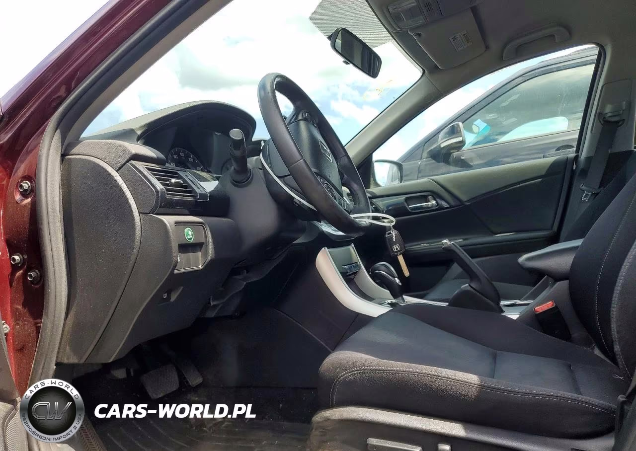 2015 Honda Accord Sport VIN:1HGCR2F59FA093431 - 7