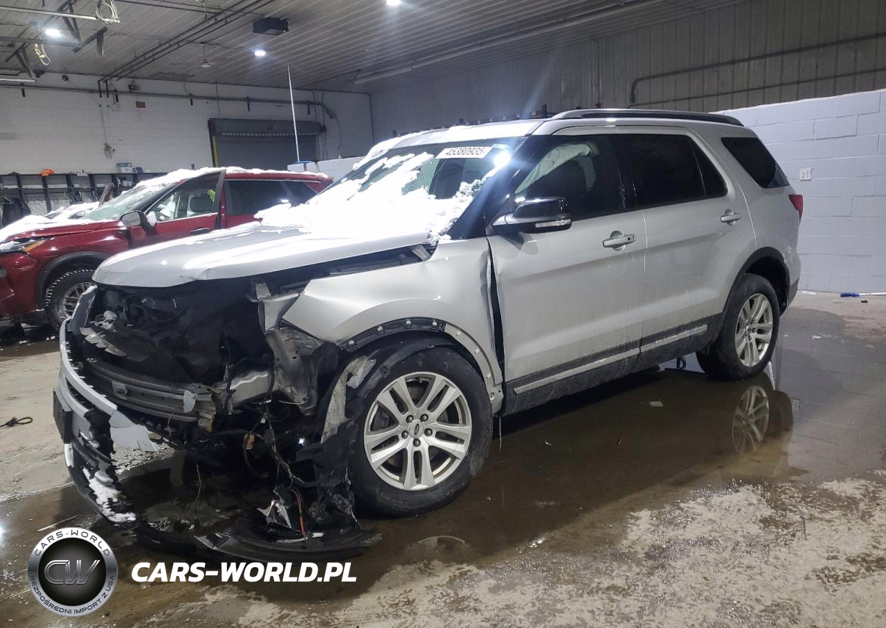 FORD EXPLORER X