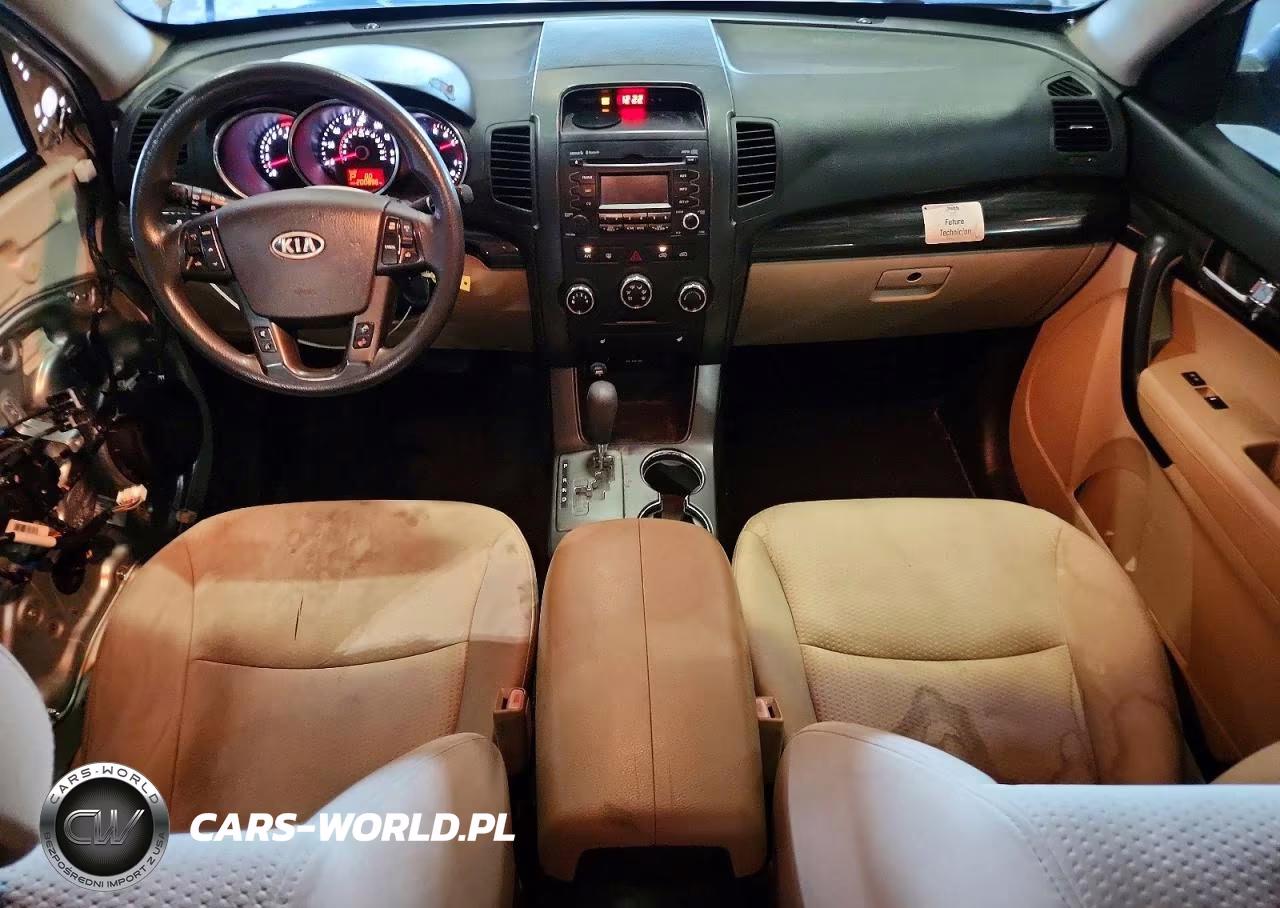 2012 Kia Sorento Lx VIN:5XYKT4A61CG199147 - 8