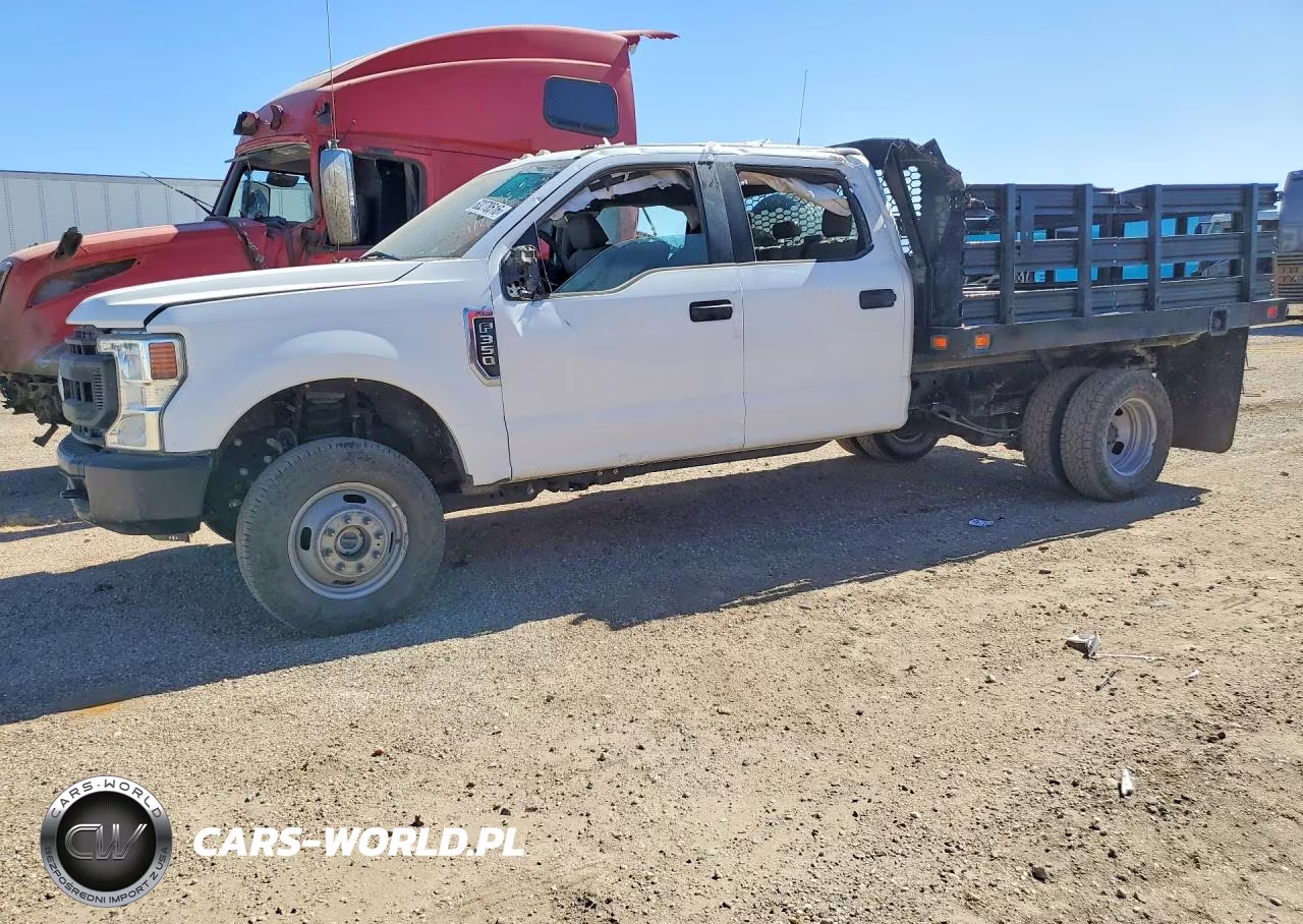 2022 Ford F-350 Chassis