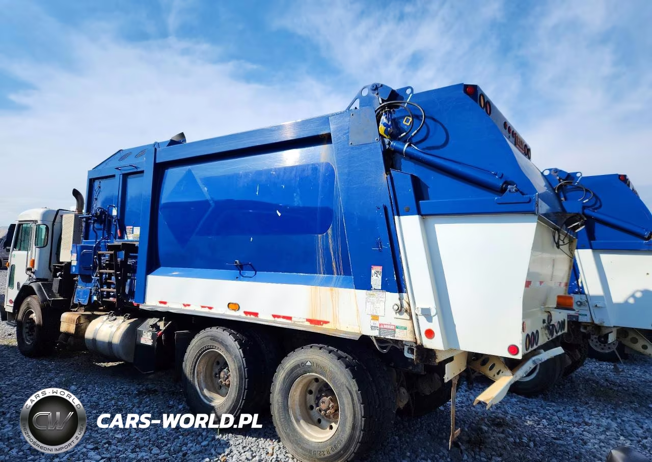 2016 Peterbilt 320 VIN:3BPZLJ0X9FF280268 - 2