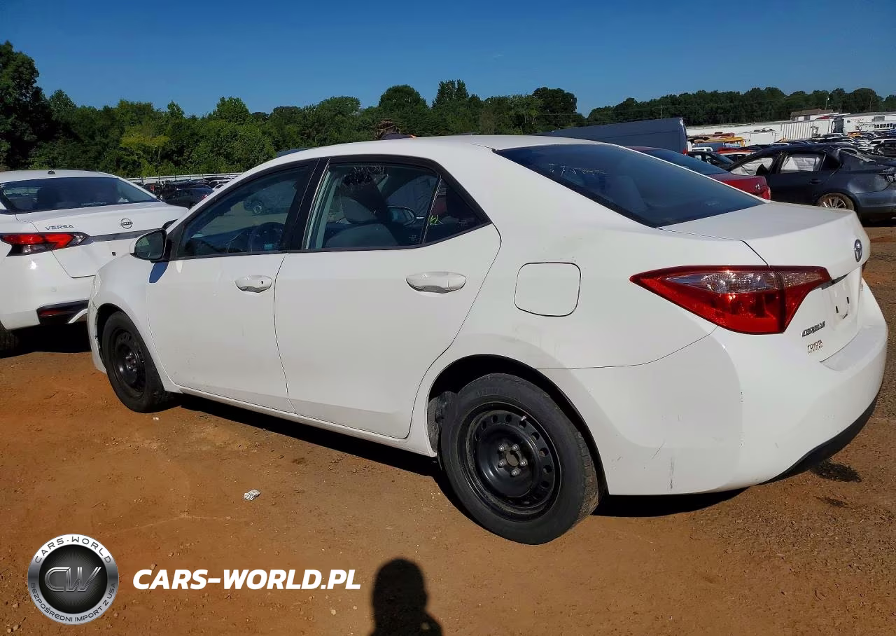 2019 Toyota Corolla Le VIN:2T1BURHE6KC155145 - 2