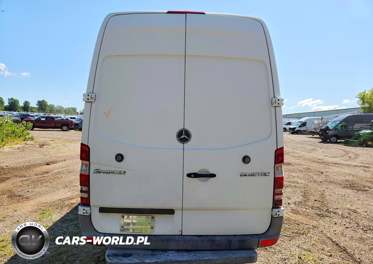 2013 Mercedes-Benz Sprinter 2500 Delivery Van VIN:WD3PE8CC7D5740376 - 6