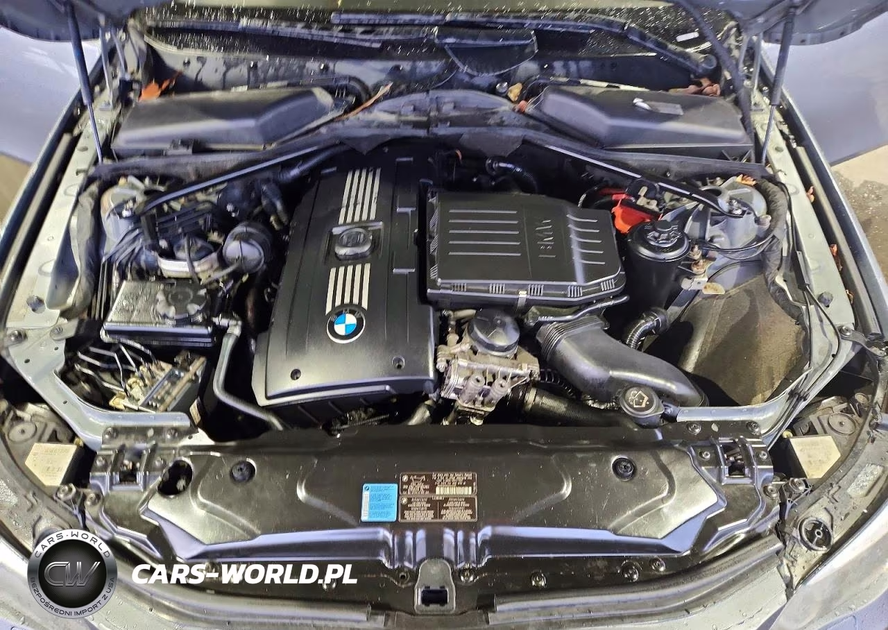2009 BMW 535 Xi VIN:WBANV93569C133809 - 11