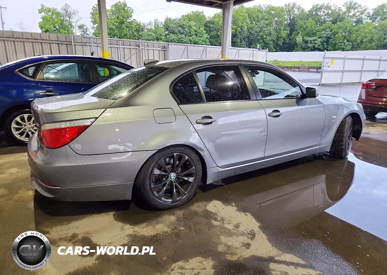 2009 BMW 535 Xi VIN:WBANV93569C133809 - 3