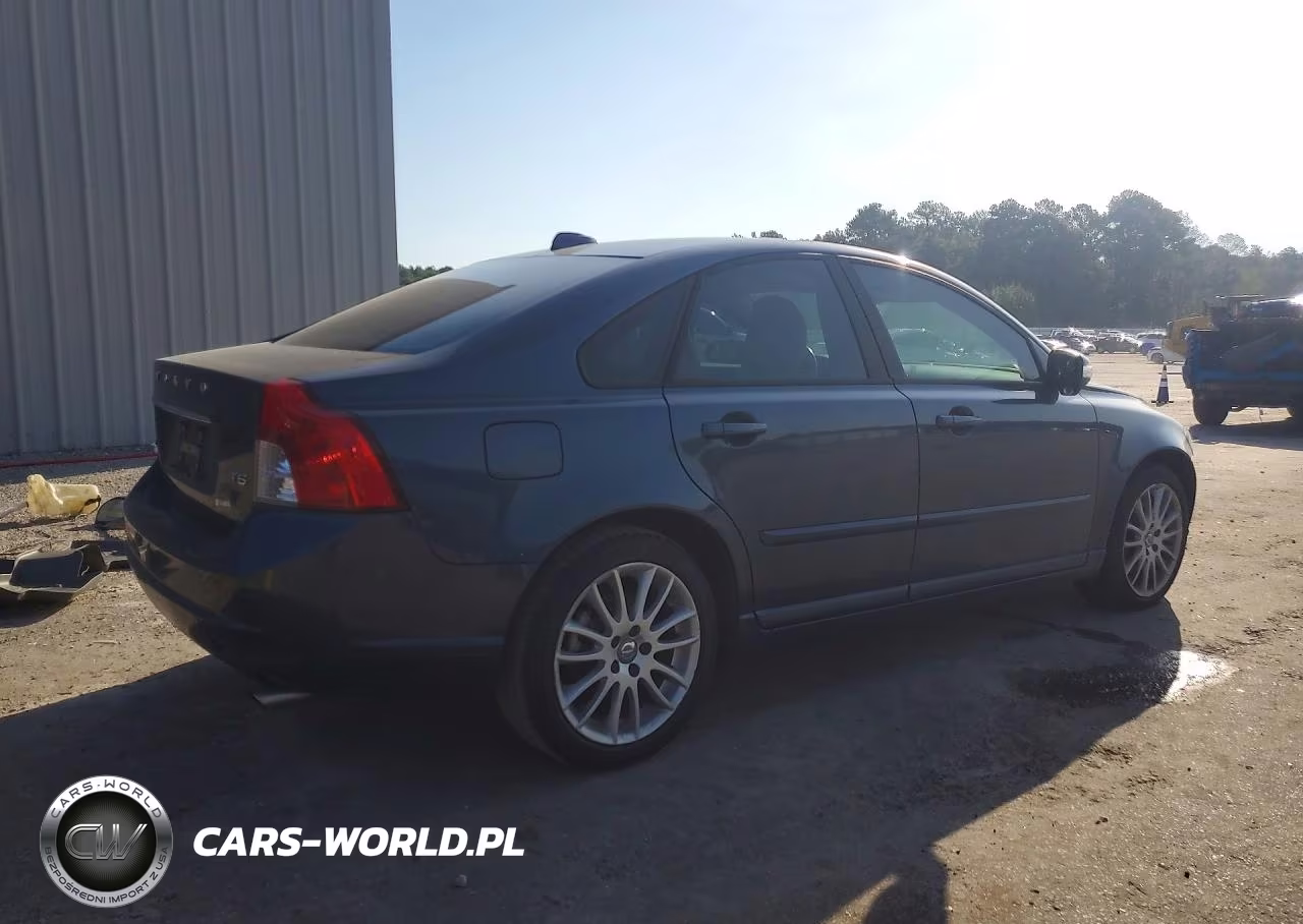 2011 Volvo S40 T5 VIN:YV1672MS0B2538454 - 3