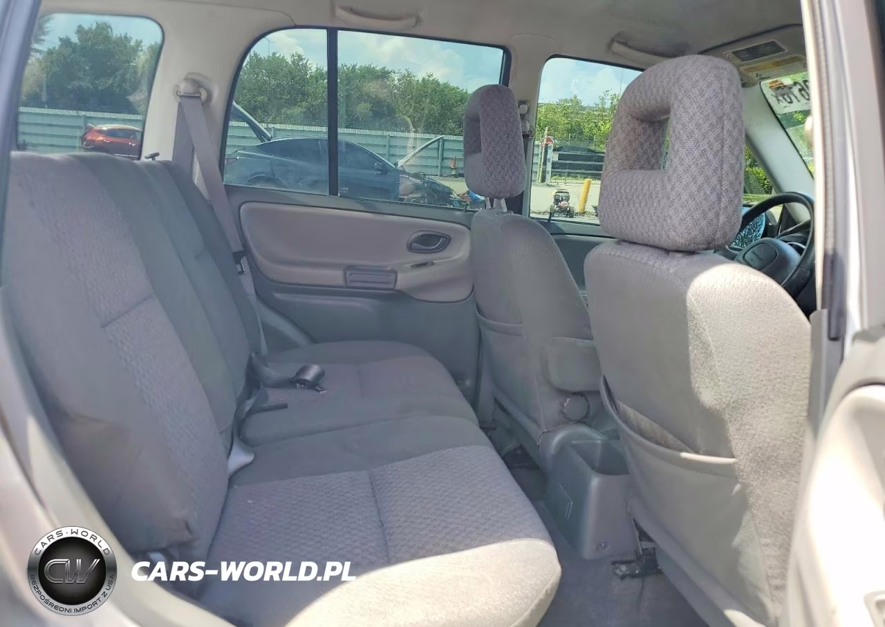 2003 Chevrolet Tracker VIN:2CNBJ134X36928206 - 11