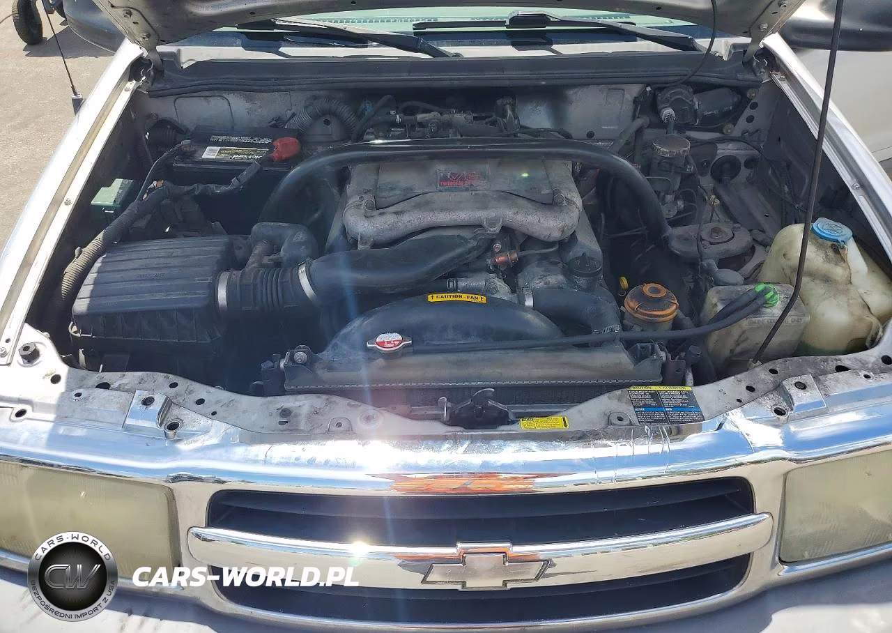 2003 Chevrolet Tracker VIN:2CNBJ134X36928206 - 12