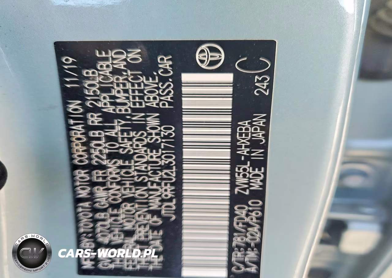 2020 Toyota Prius Le Awd-E VIN:JTDL9RFU2L3017130 - 13