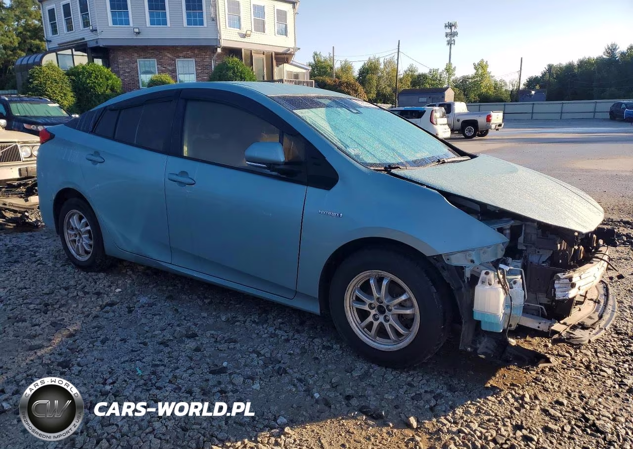 2020 Toyota Prius Le Awd-E VIN:JTDL9RFU2L3017130 - 4