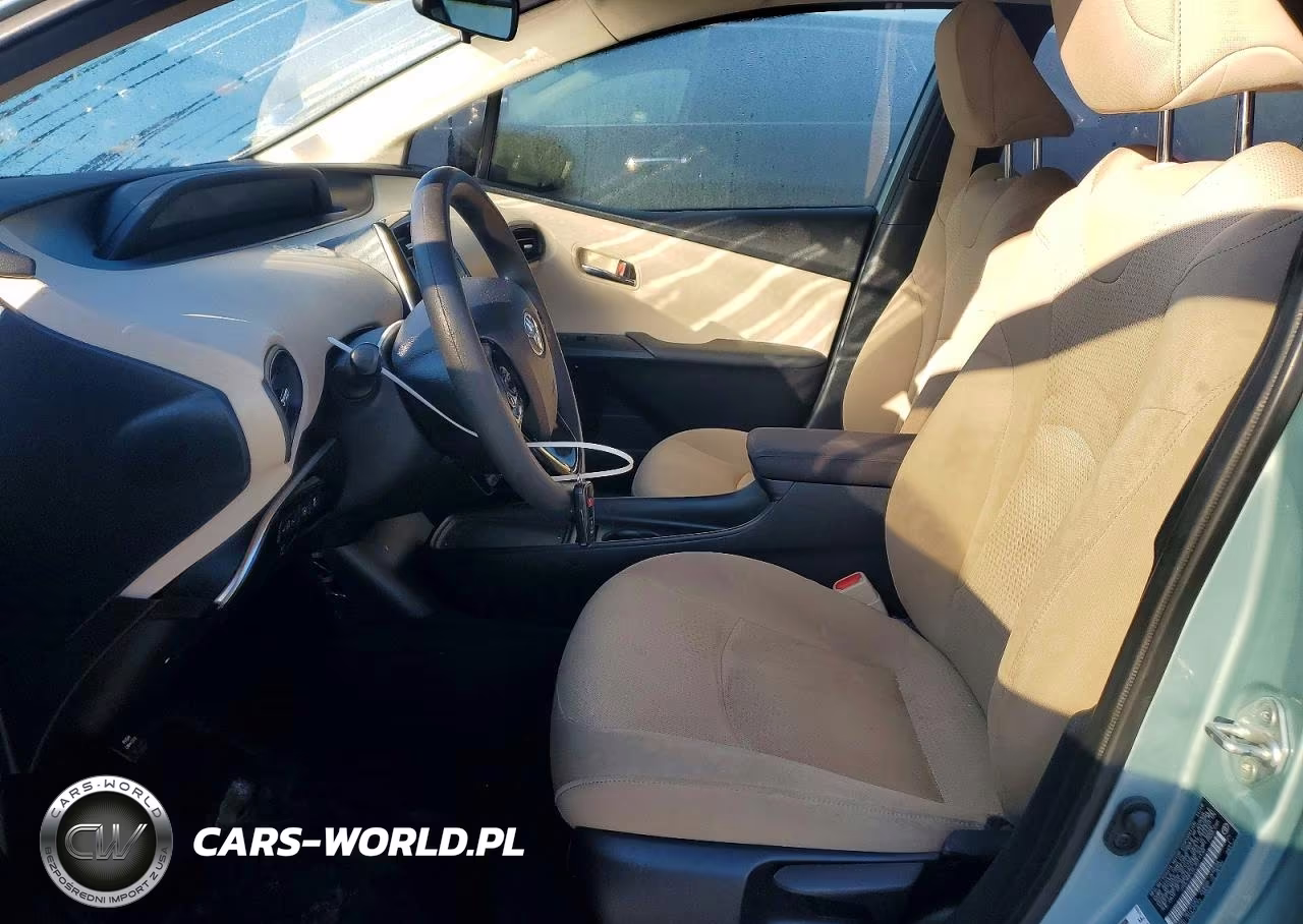 2020 Toyota Prius Le Awd-E VIN:JTDL9RFU2L3017130 - 7