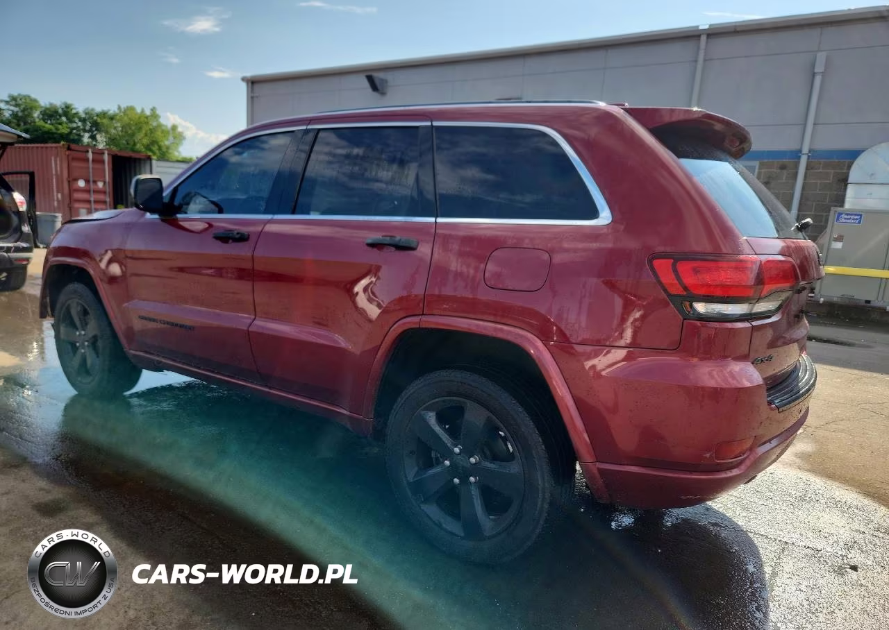 2015 Jeep Grand Cherokee Laredo VIN:1C4RJFAG0FC165783 - 2