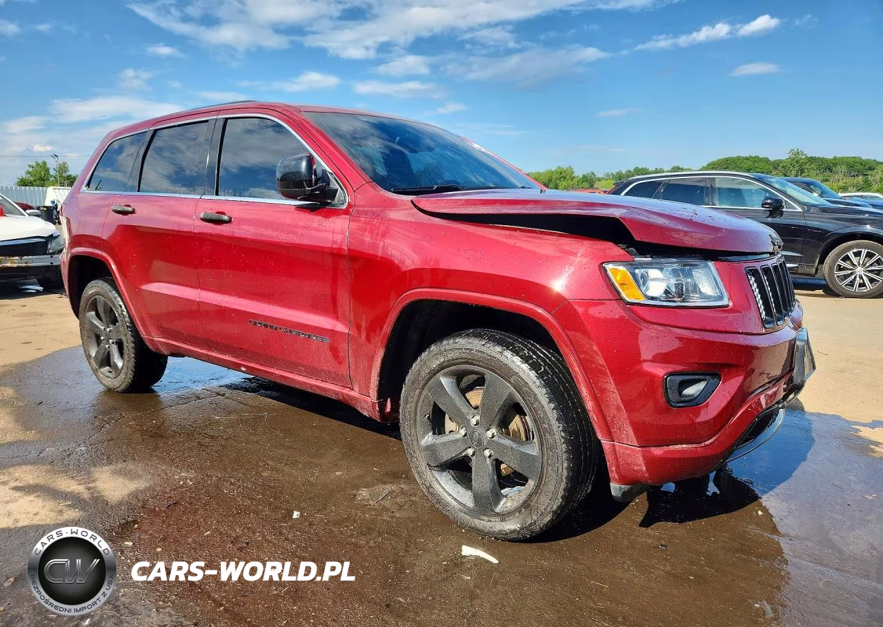 2015 Jeep Grand Cherokee Laredo VIN:1C4RJFAG0FC165783 - 4