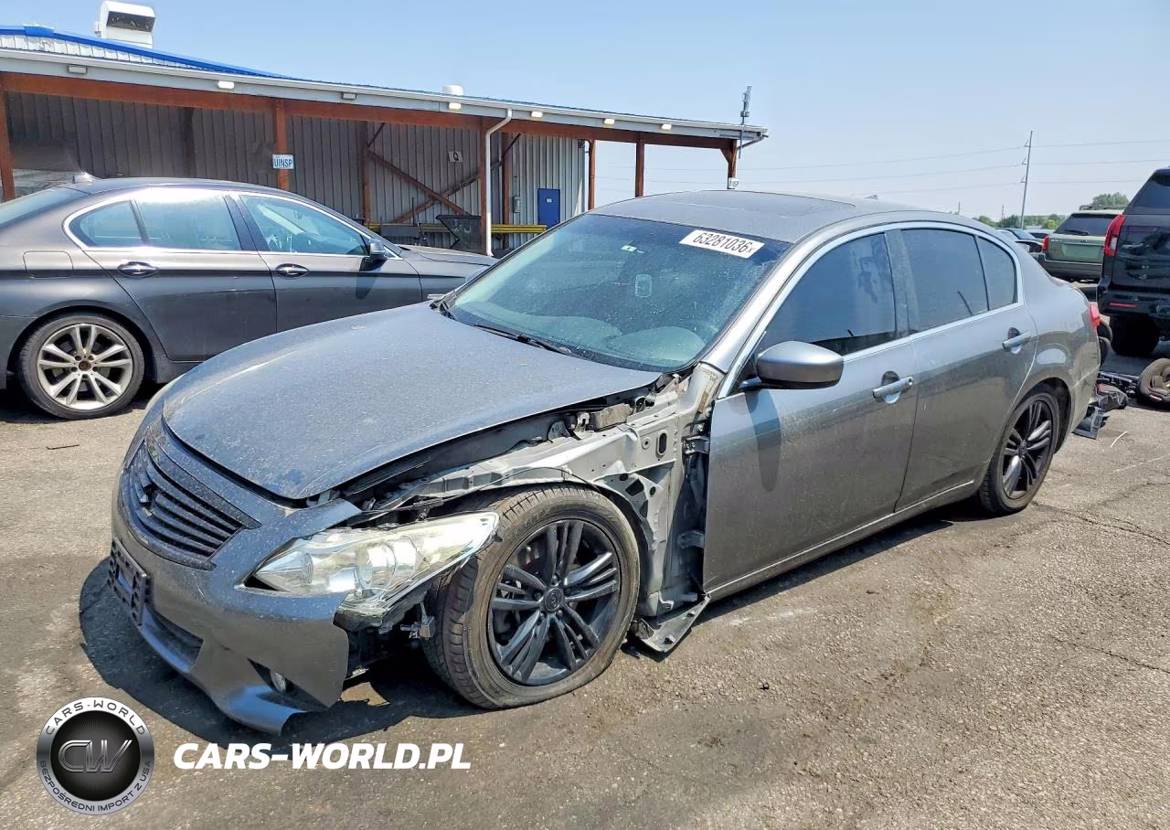 2015 Infiniti Q40 Base