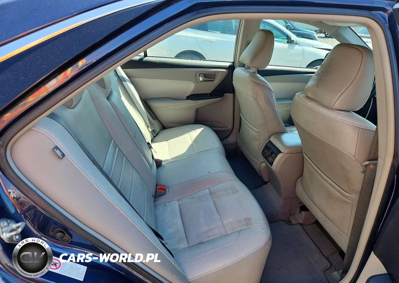2016 Toyota Camry Hybrid Xle VIN:4T1BD1FK0GU199397 - 10