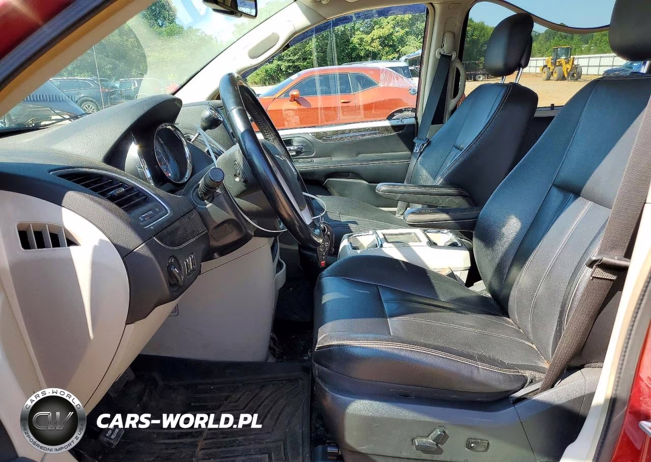 2014 Chrysler Town & Country Touring VIN:2C4RC1BG7ER418051 - 7