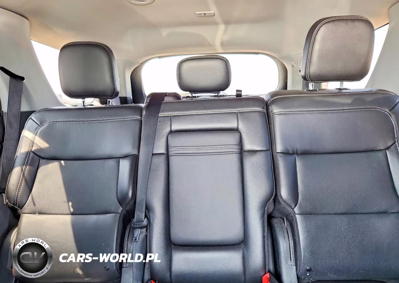 2023 Ford Explorer Limited VIN:1FMSK8FH8PGA60572 - 10