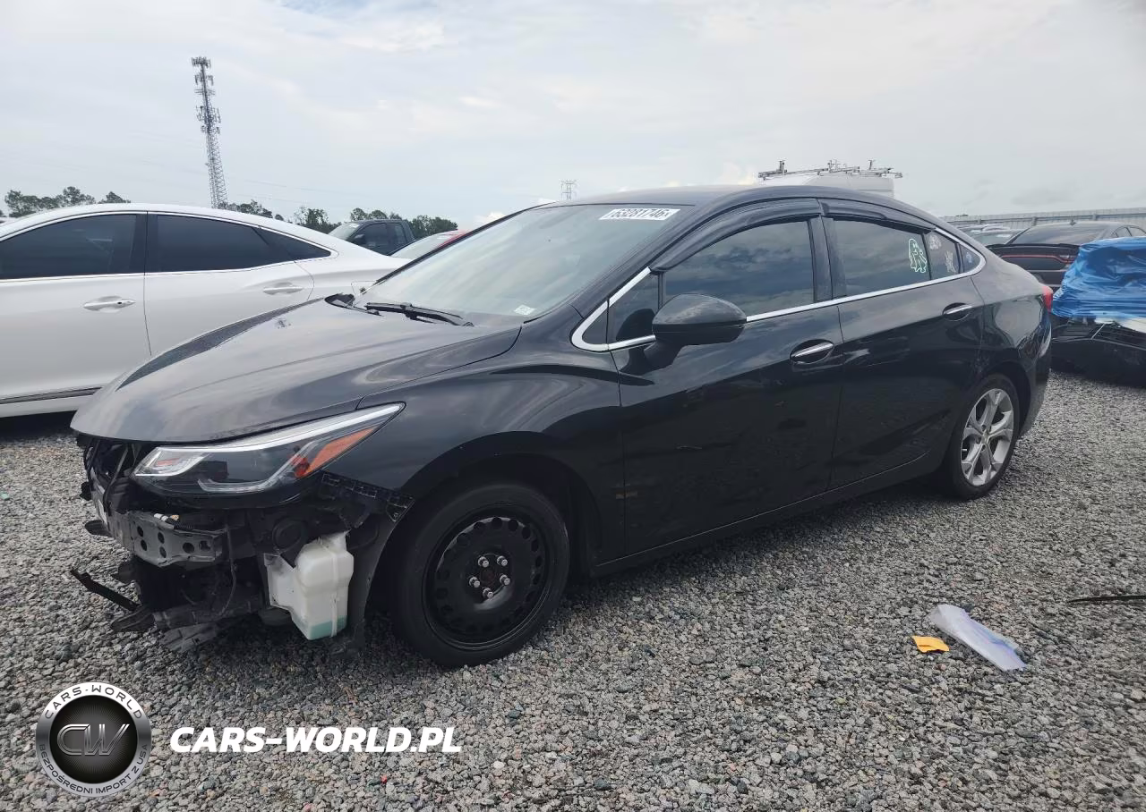 2018 Chevrolet Cruze Premier VIN:1G1BF5SMXJ7241862 - 1