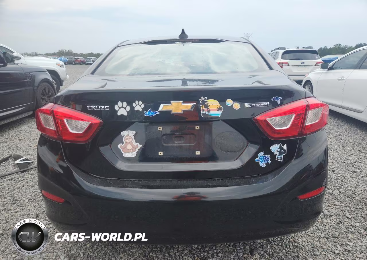2018 Chevrolet Cruze Premier VIN:1G1BF5SMXJ7241862 - 6
