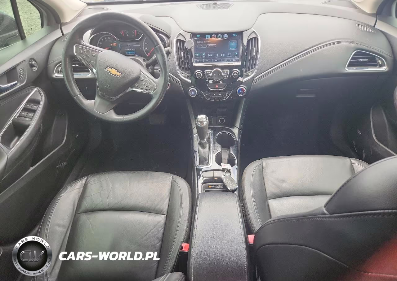 2018 Chevrolet Cruze Premier VIN:1G1BF5SMXJ7241862 - 8