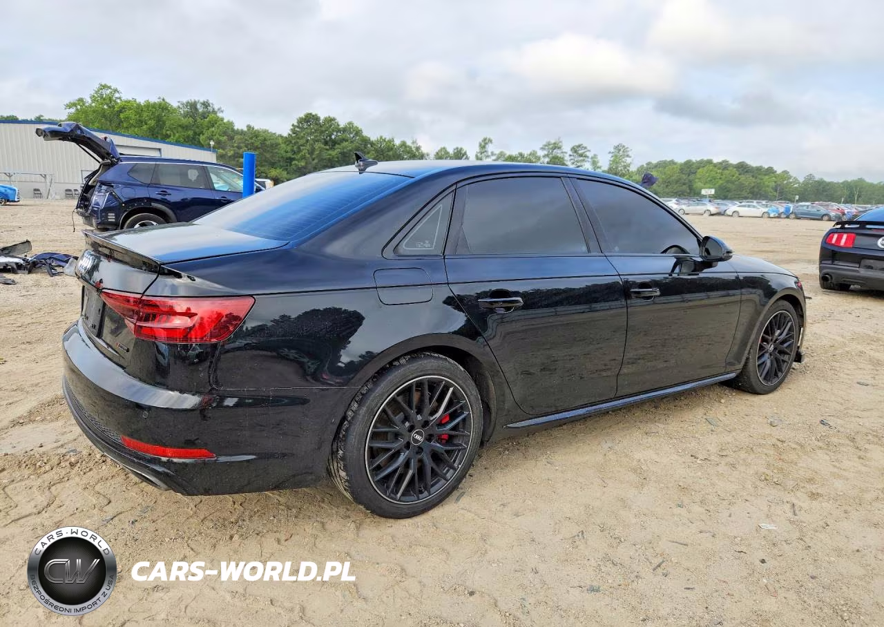 2019 Audi A4 Premium Plus VIN:WAUENAF41KN003063 - 3