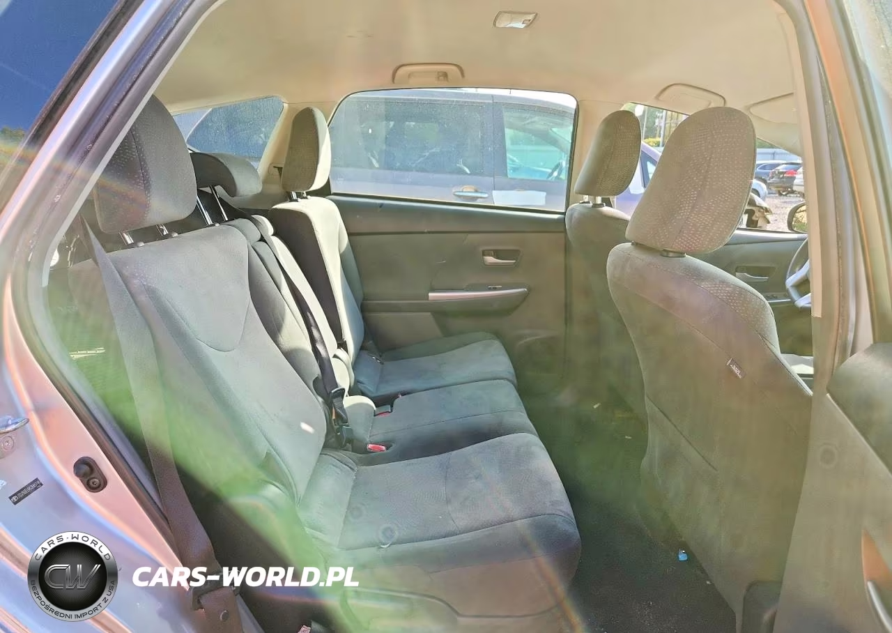 2012 Toyota Prius V Three VIN:JTDZN3EU9C3065146 - 10