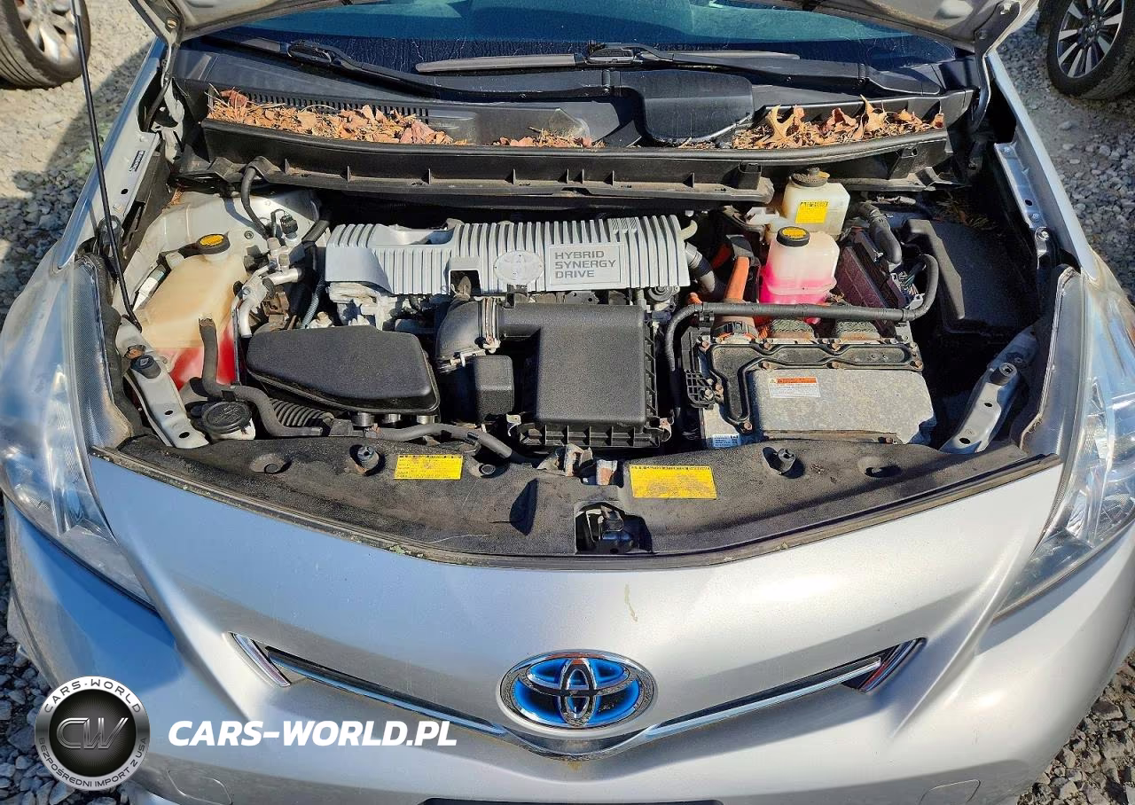 2012 Toyota Prius V Three VIN:JTDZN3EU9C3065146 - 11
