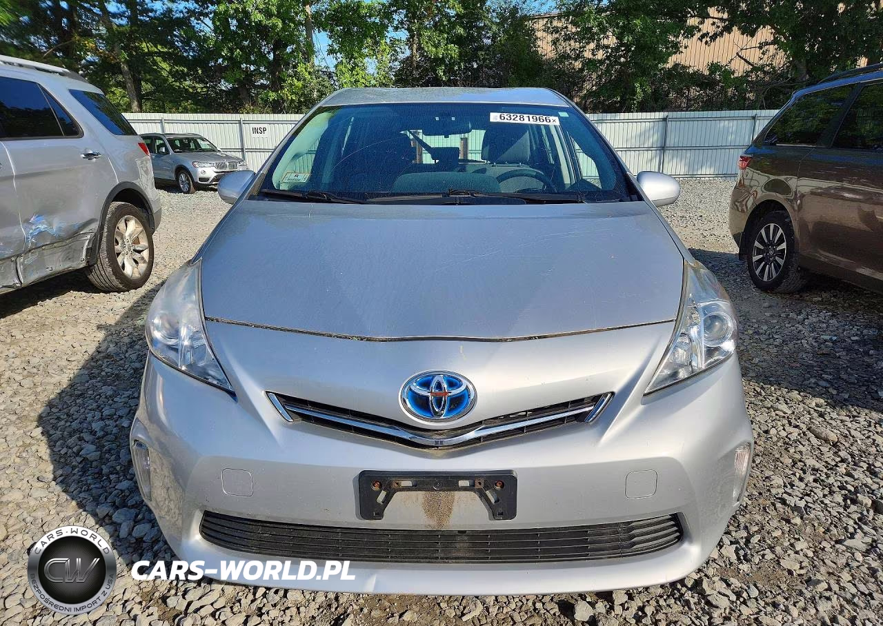 2012 Toyota Prius V Three VIN:JTDZN3EU9C3065146 - 5