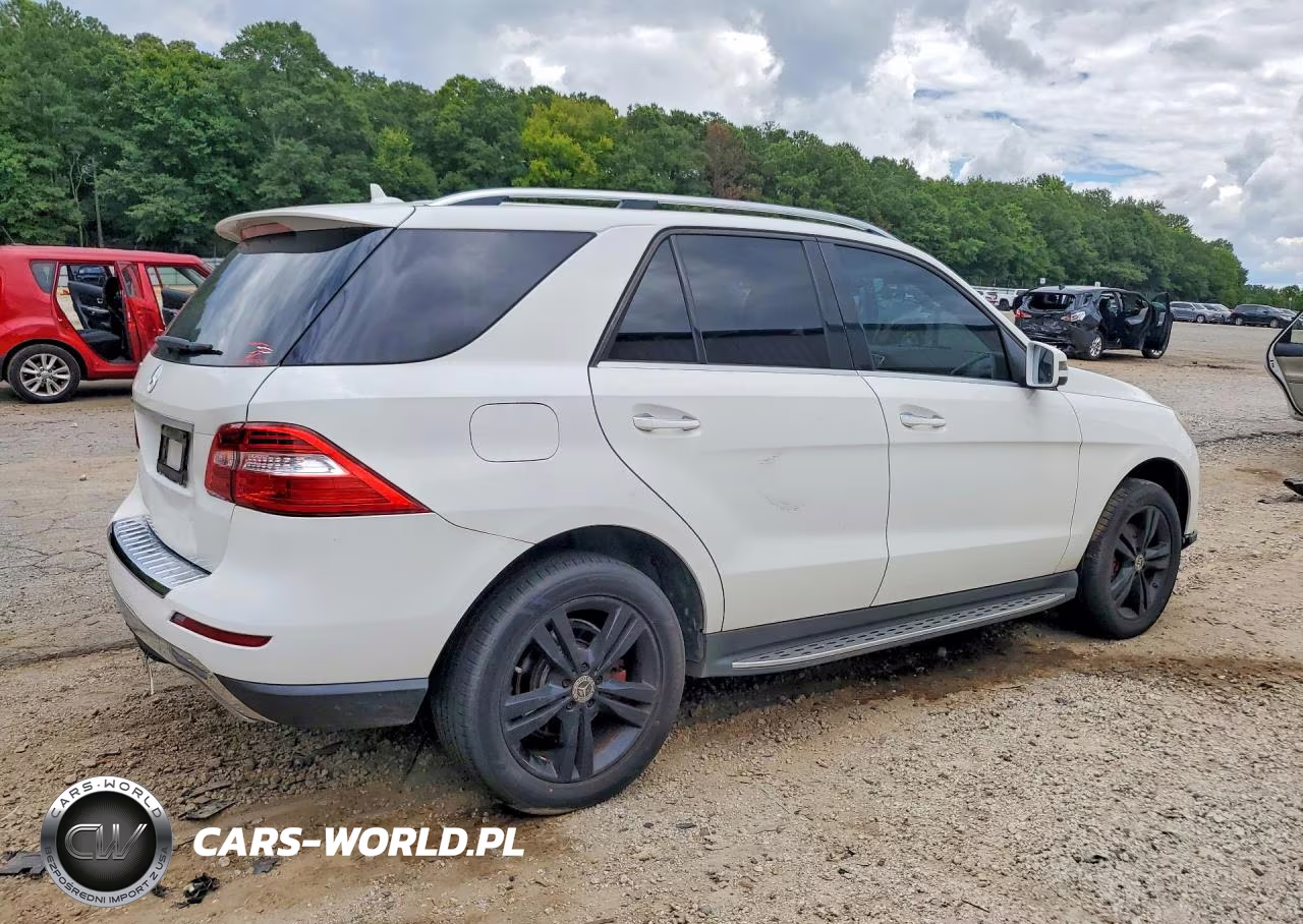 2015 Mercedes-Benz Ml 350 VIN:4JGDA5JB9FA465645 - 3