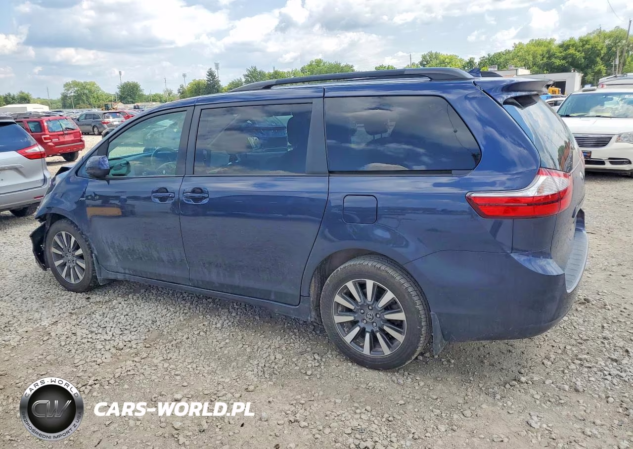 2018 Toyota Sienna Le VIN:5TDJZ3DC8JS206861 - 2