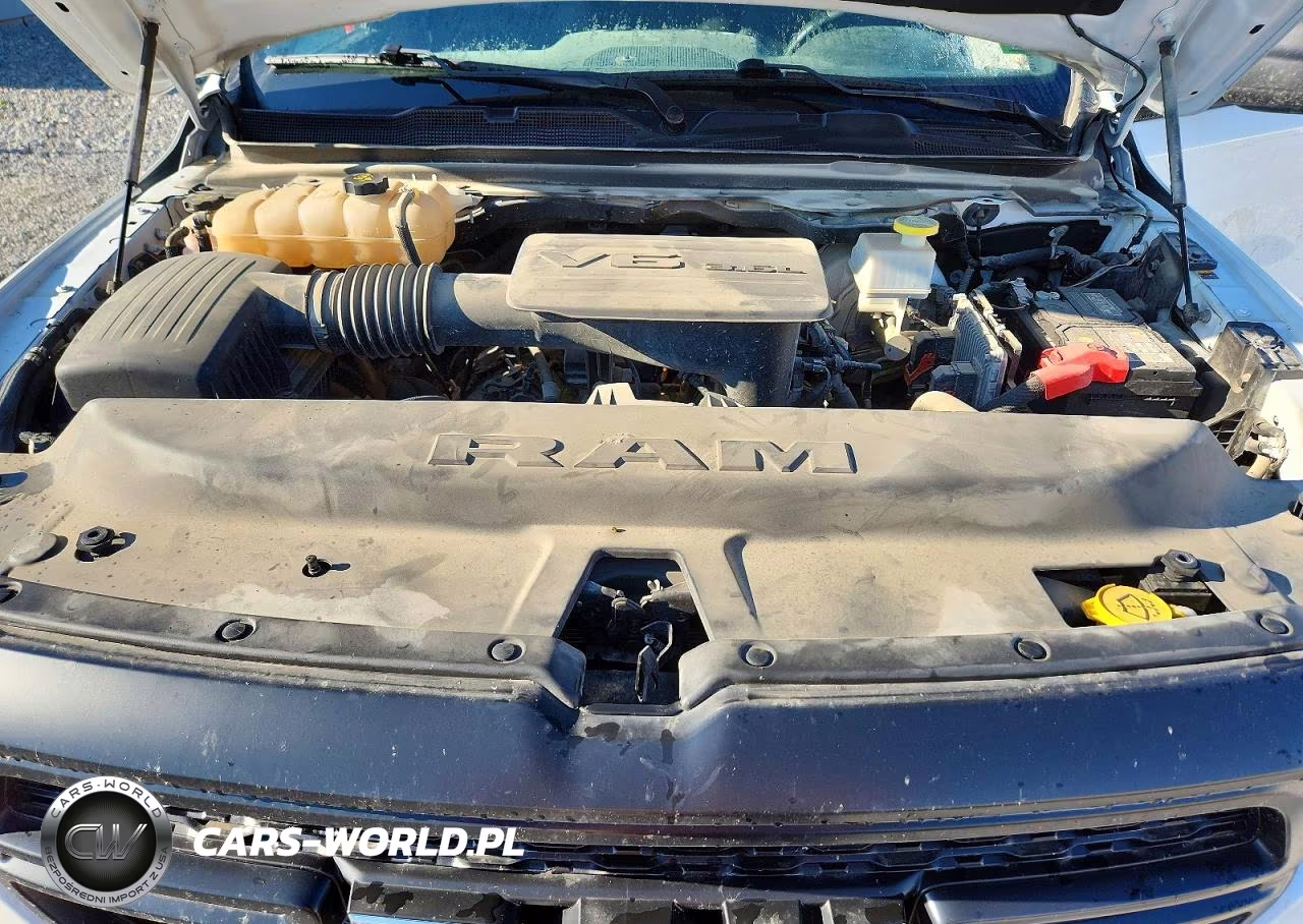2022 Ram 1500 Tradesman VIN:1C6RRFNG1NN433284 - 11