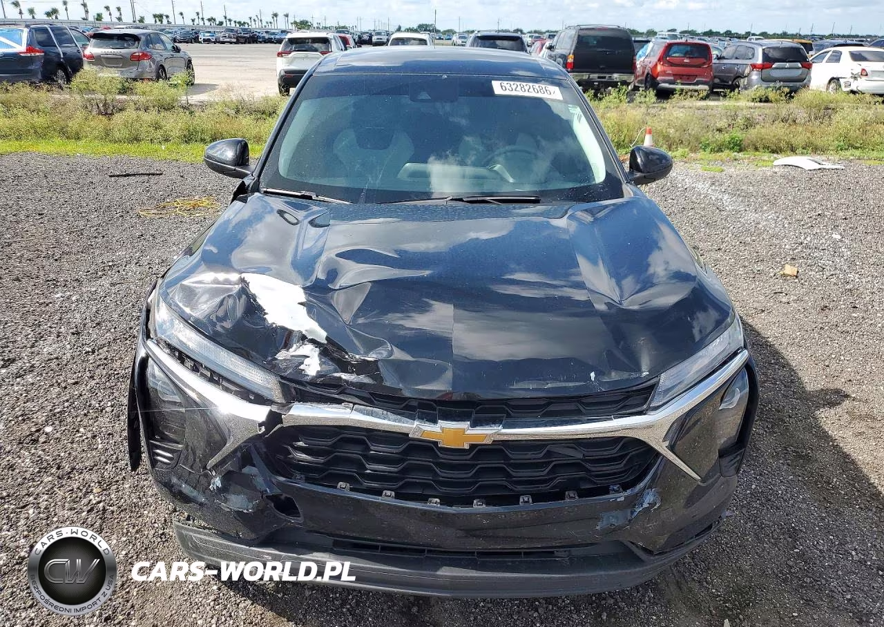 2024 Chevrolet Trax Ls VIN:KL77LFE23RC021873 - 5