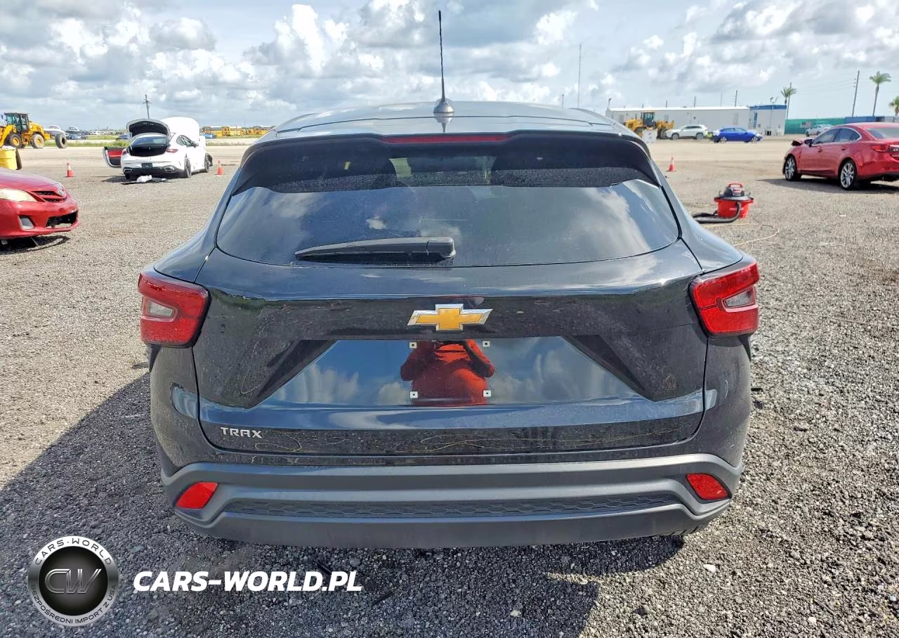 2024 Chevrolet Trax Ls VIN:KL77LFE23RC021873 - 6