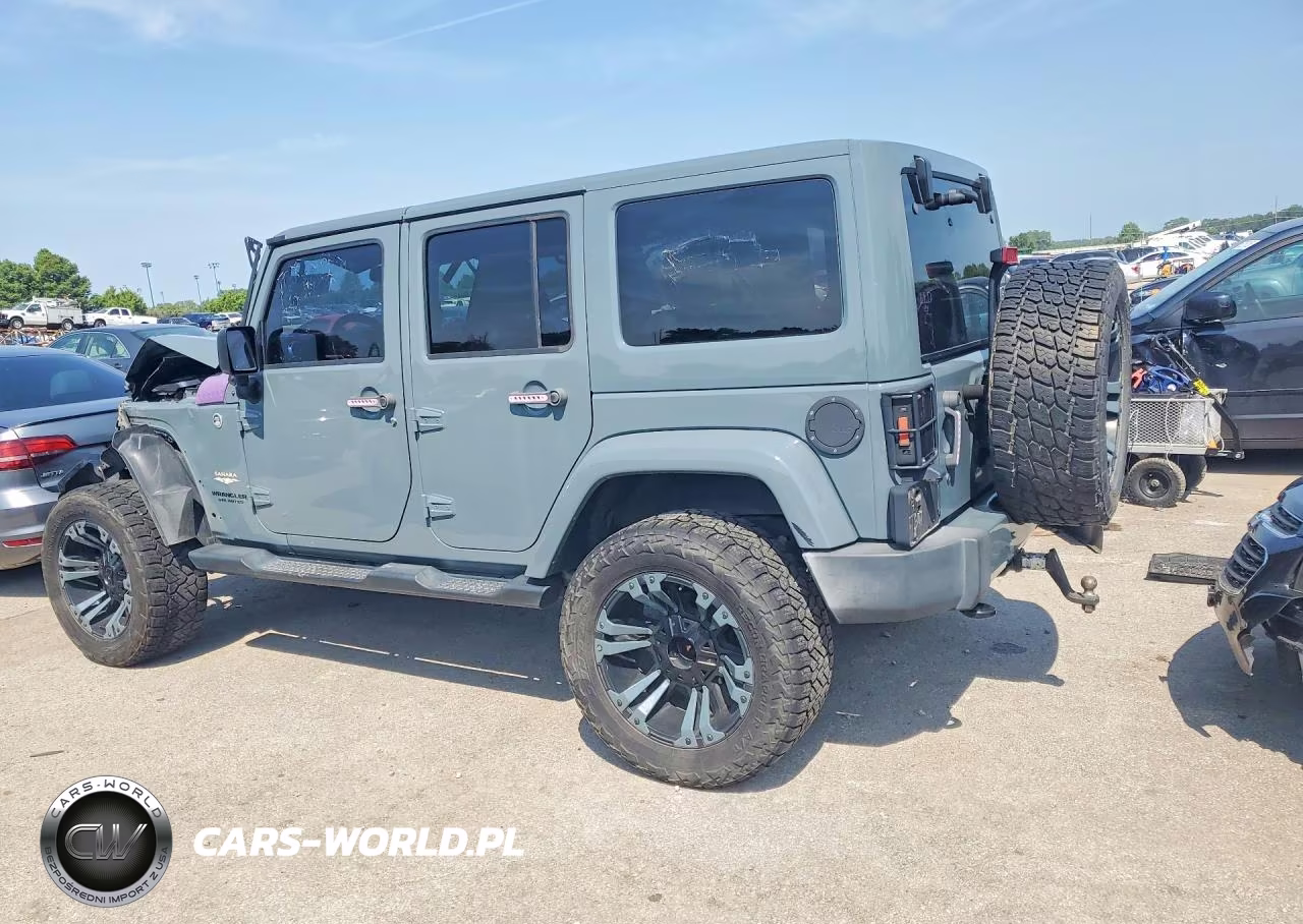 2015 Jeep Wrangler Unlimited Sahara VIN:1C4BJWEG1FL555769 - 2