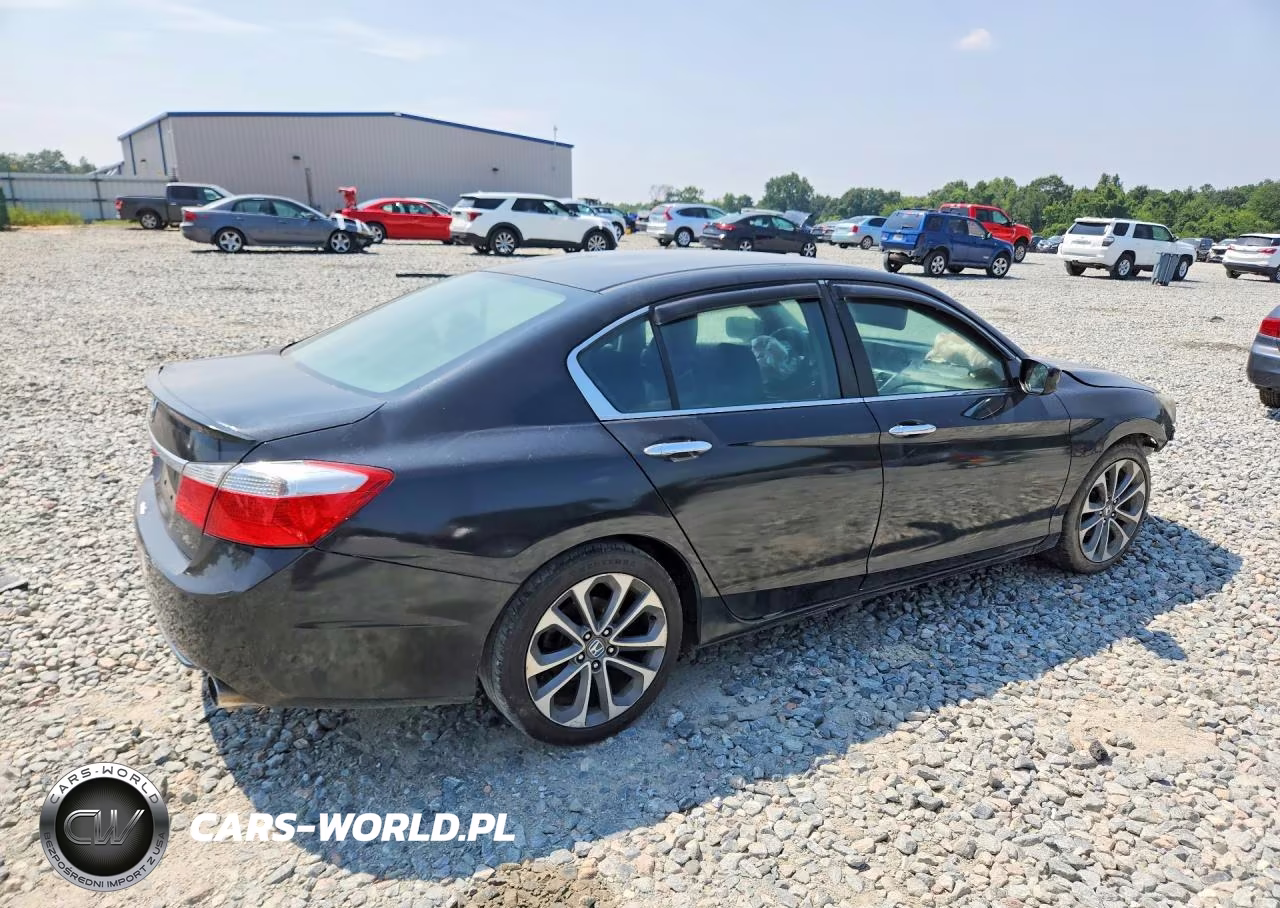 2015 Honda Accord Sport VIN:1HGCR2F51FA152746 - 3
