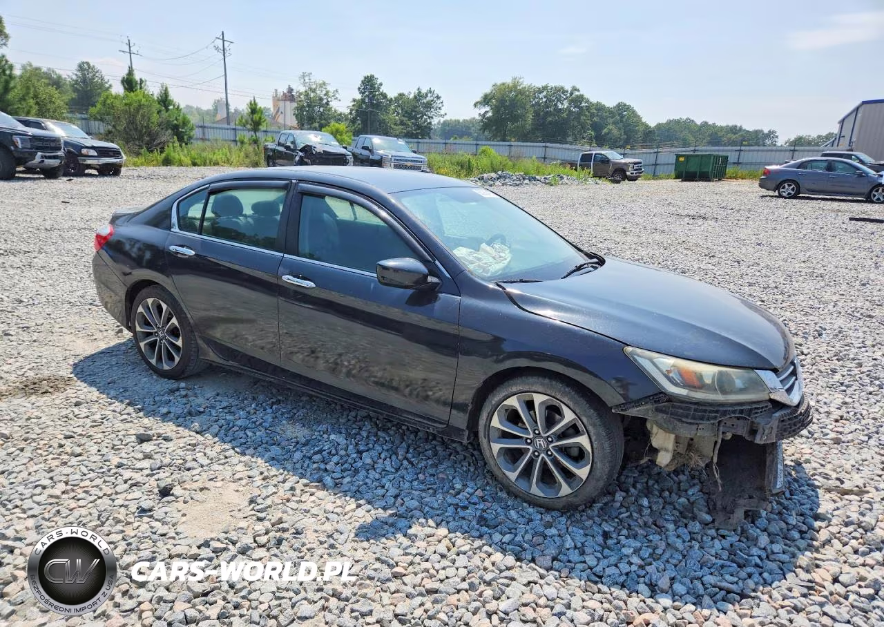 2015 Honda Accord Sport VIN:1HGCR2F51FA152746 - 4