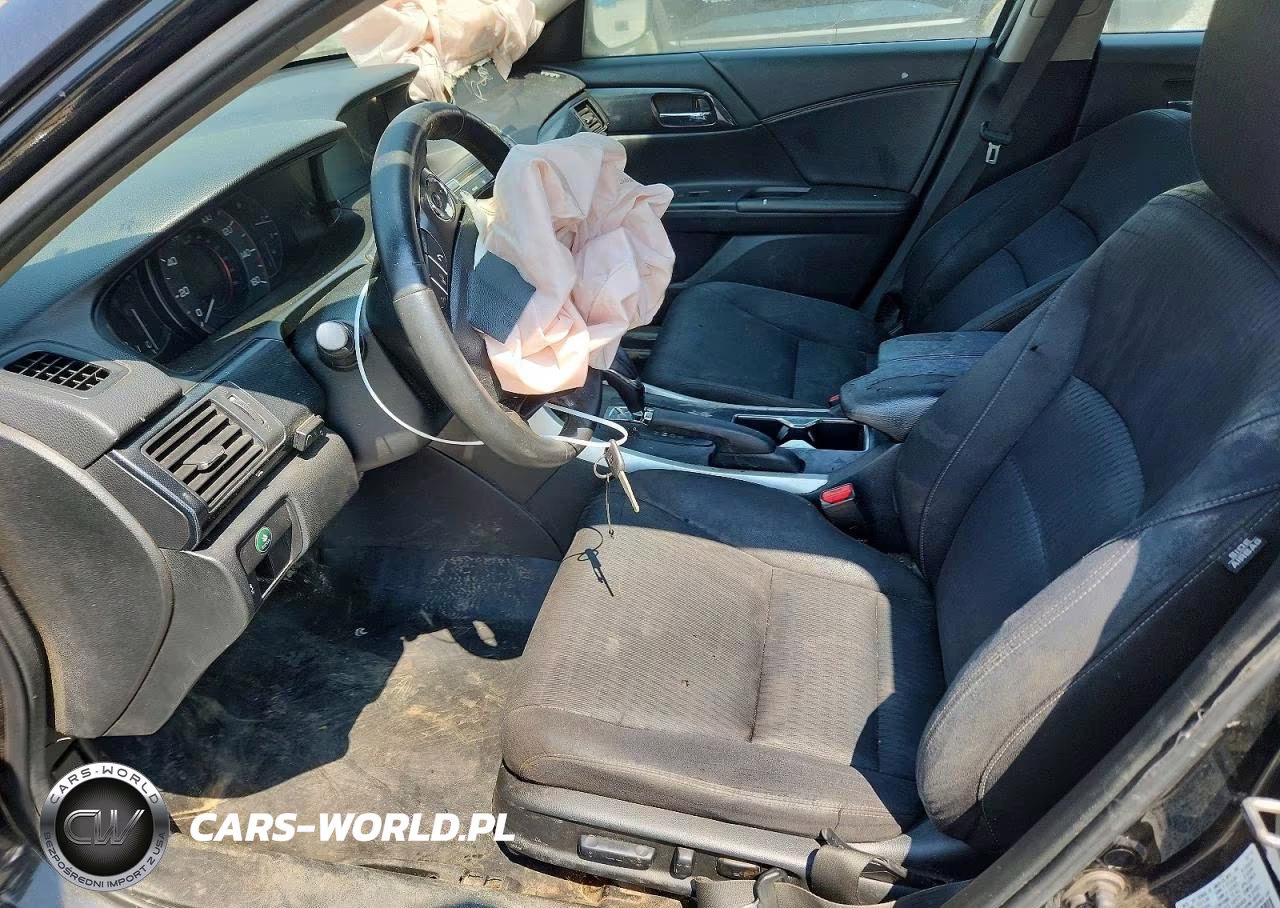 2015 Honda Accord Sport VIN:1HGCR2F51FA152746 - 7