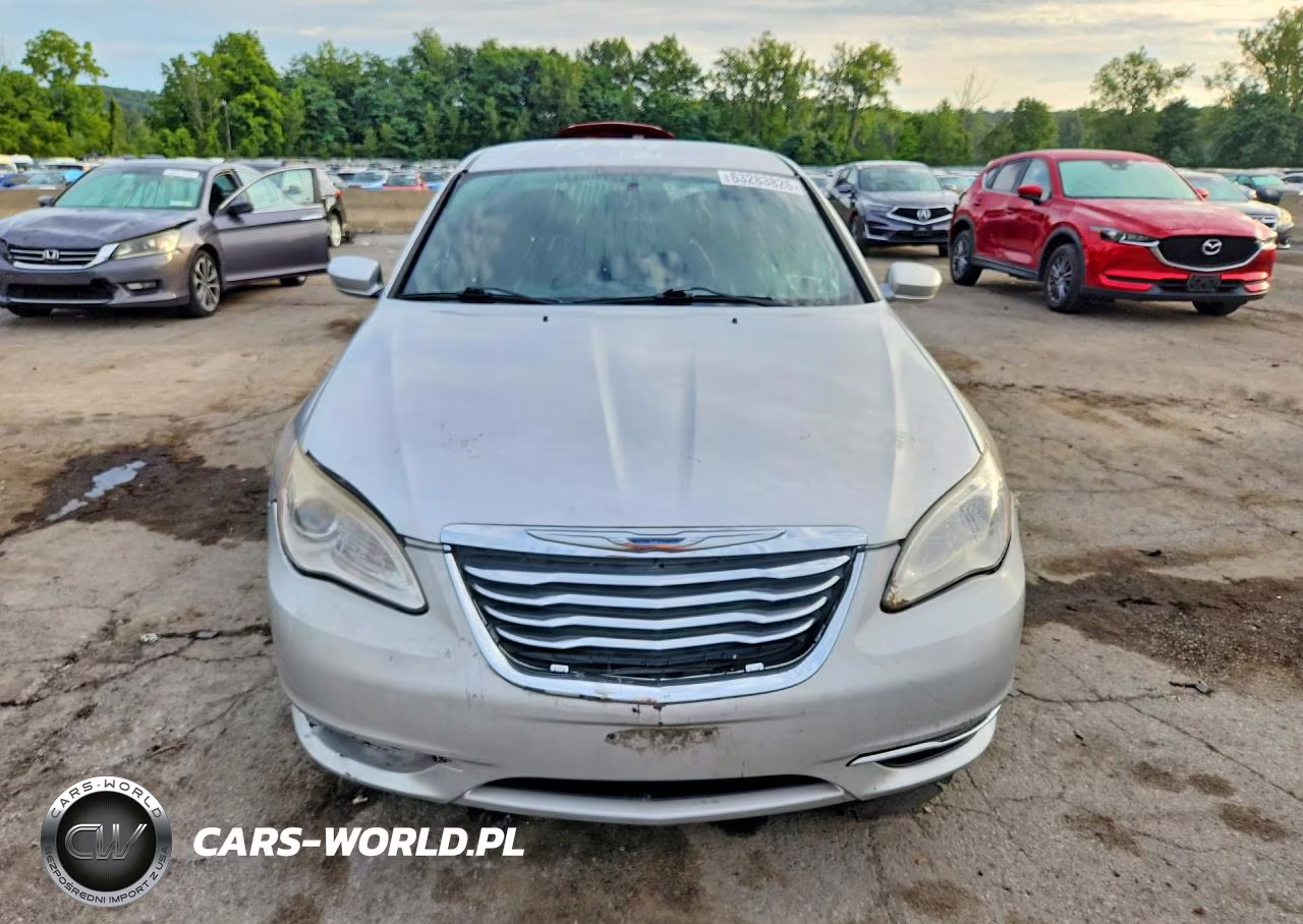 2011 Chrysler 200 Touring VIN:1C3BC1FG5BN503706 - 5