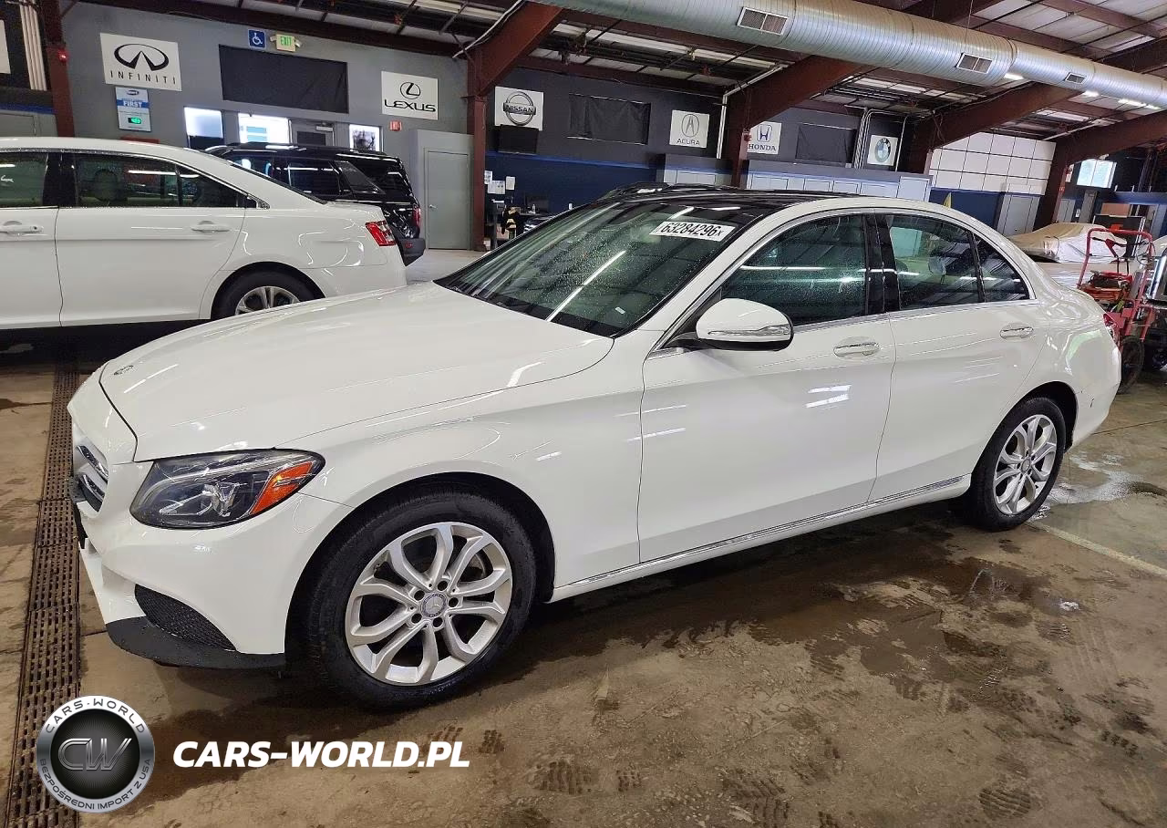 2015 Mercedes-Benz C 300 4Matic – zdjęcie 1 z 12