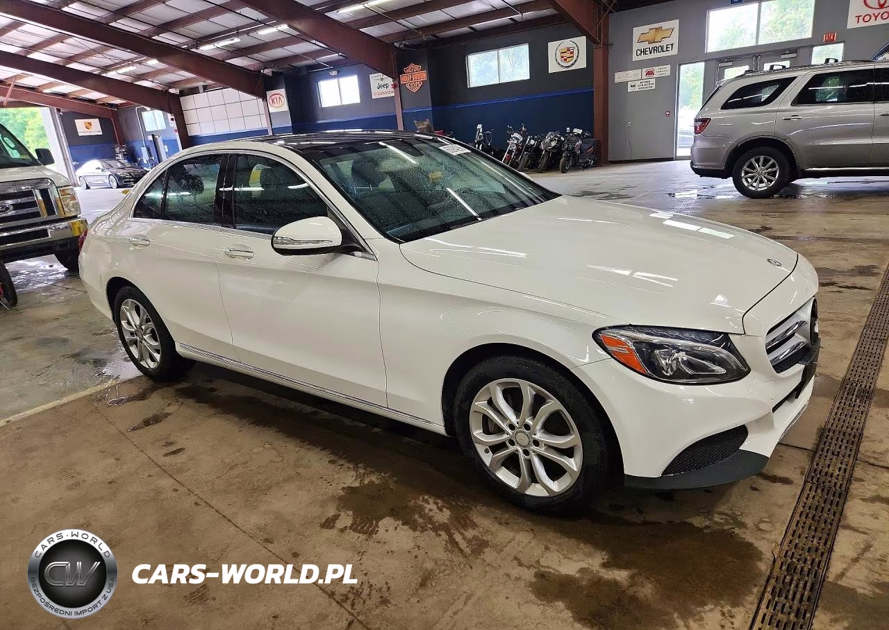 2015 Mercedes-Benz C 300 4Matic VIN:55SWF4KB8FU095267 - 4
