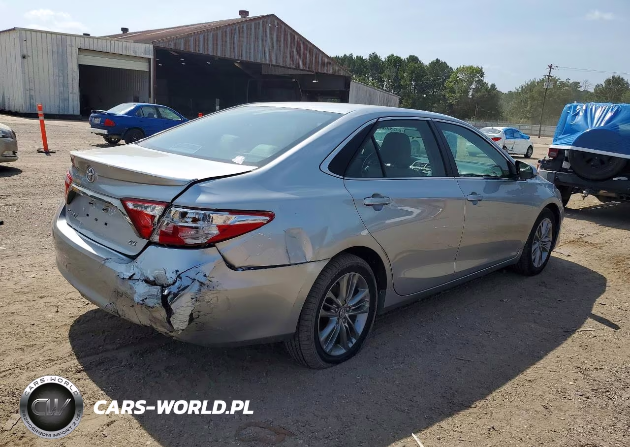 2016 Toyota Camry Se VIN:4T1BF1FK6GU231098 - 3