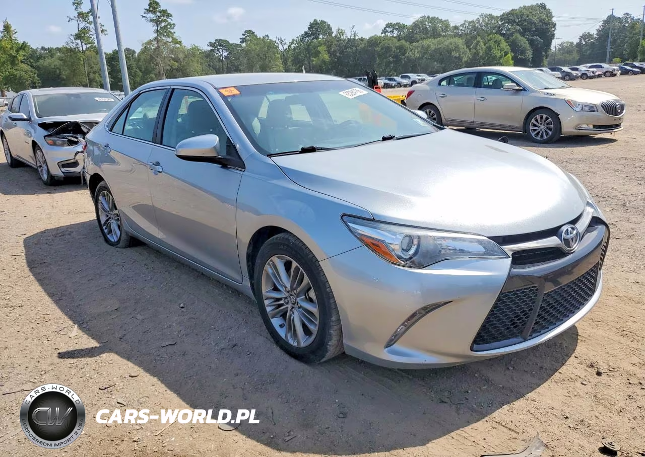 2016 Toyota Camry Se VIN:4T1BF1FK6GU231098 - 4