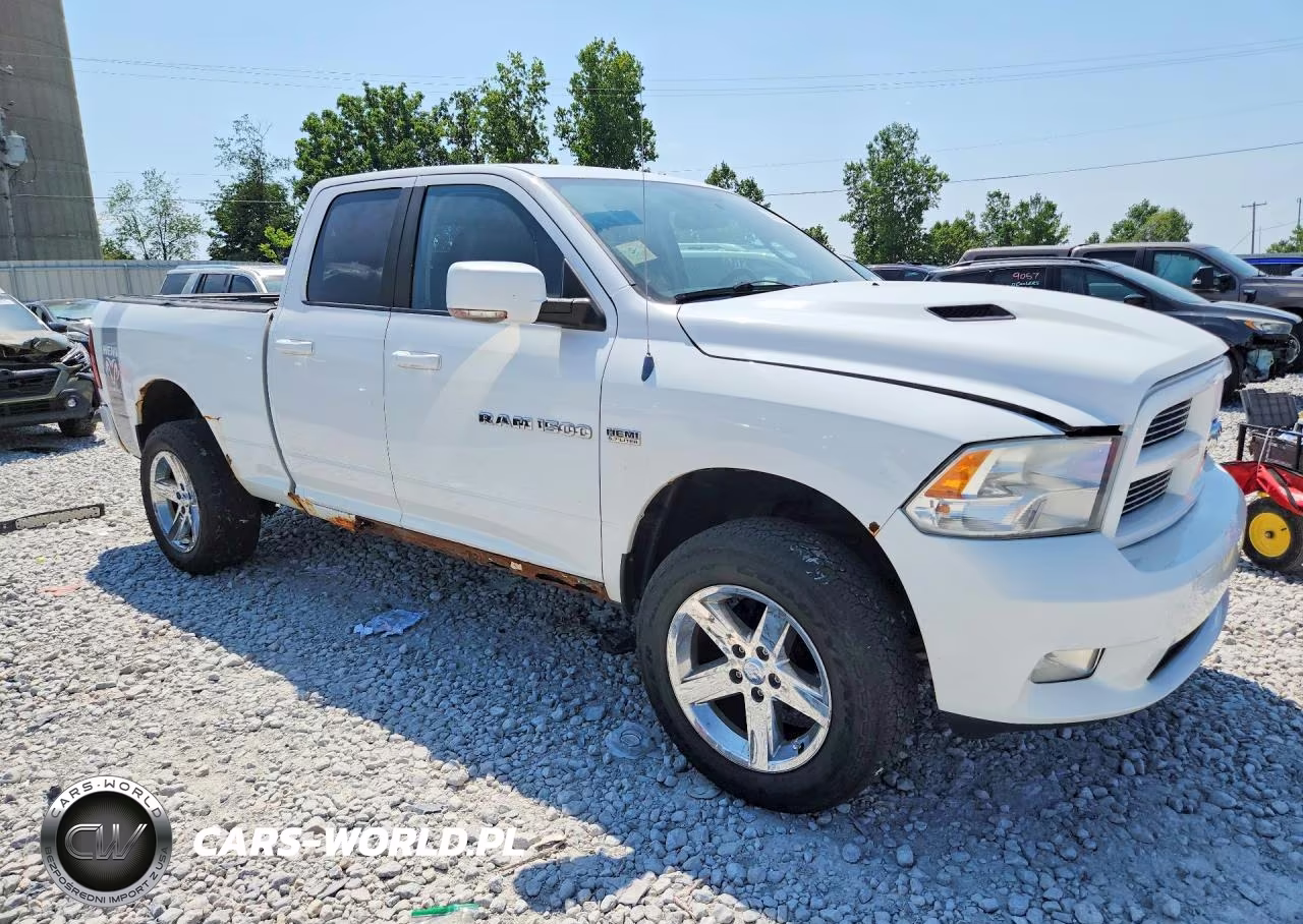 2012 Dodge Ram 1500 Sport VIN:1C6RD7HT9CS105218 - 4